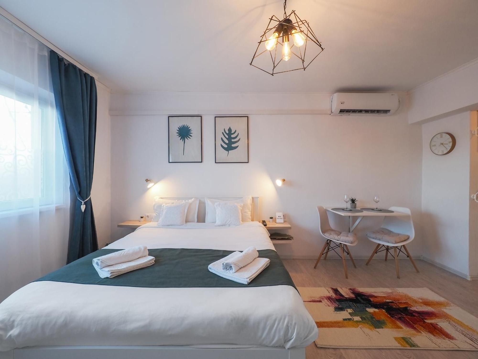 Holiday Studio Sibiu - Central, Cozy & Self Check-In Екстериор снимка